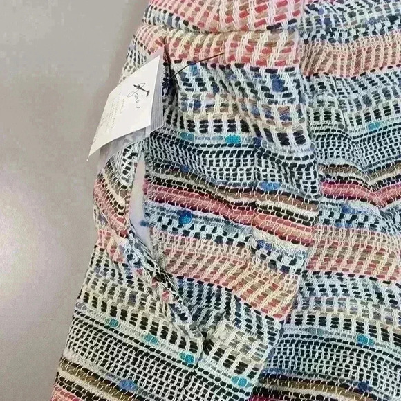 Joie Merci Textured Multi Color Shorts Size 12 - Picture 8 of 13